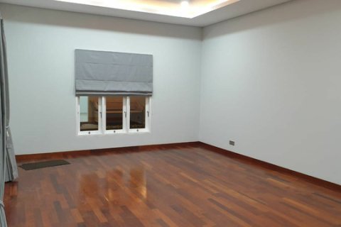 3 bedrooms Villa in Kerobokan, Indonesia No. 23475 6