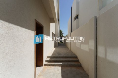 5 dormitorios Villa en  Yas Island, UAE No. 7936 26