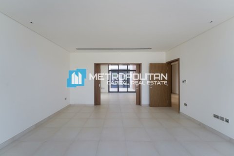 5 bedrooms Villa on the Yas Island, UAE No. 7936 7