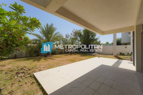 5 dormitorios Villa en  Yas Island, UAE No. 7936 3