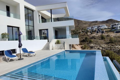 4 dormitorios Villa en Finestrat, Spain No. 26586 1