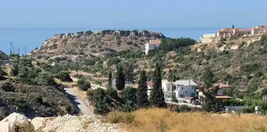 1700m² Land à Agios Tychonas, Cyprus No. 41823