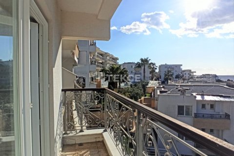 2+1 Apartment in Milas, Turkey No. 15297 2