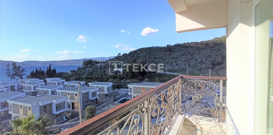 2+1 Apartment en Milas, Turkey No. 15297