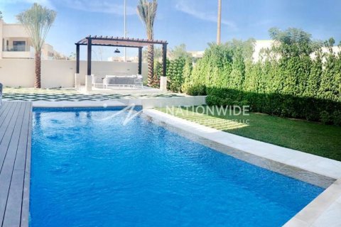 5 bedrooms Villa on the Saadiyat Island, UAE No. 3852 2