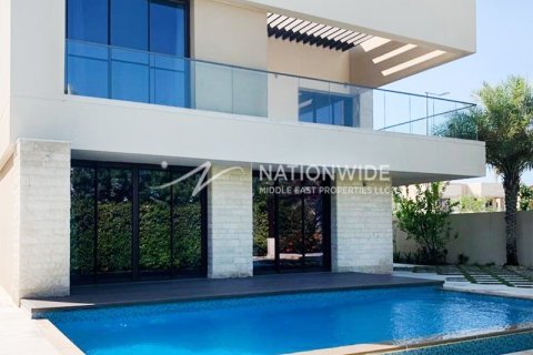 5 bedrooms Villa on the Saadiyat Island, UAE No. 3852 1