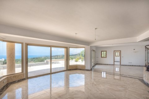 4 bedrooms Villa in Paphos, Cyprus No. 37771 4