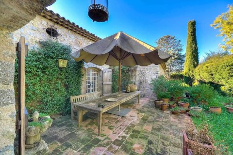 5 bedrooms Villa in Mougins, France No. 68093 10