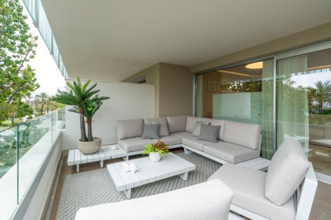 3 dormitorios Apartment en Cortes (San Pedro De Alcantara), Spain No. 27150 1