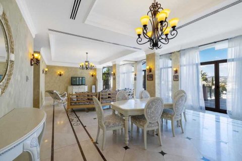 8 bedrooms Villa in Alethriko, Cyprus No. 30466 10