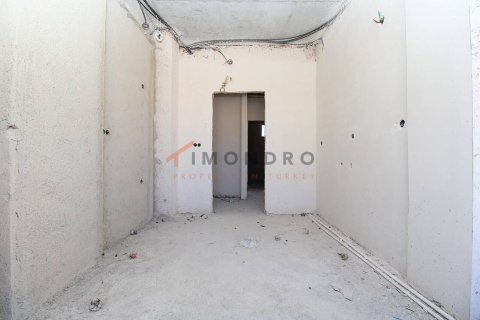 5+1 Apartment en Aksu, Turkey No. 17271 6