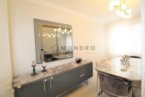 3+1 Apartment en Beyoglu, Turkey No. 17210 9