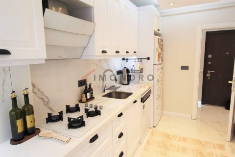 3+1 Appartement à Beyoglu, Turkey No. 17210 6