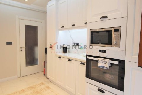 3+1 Appartement à Beyoglu, Turkey No. 17210 14