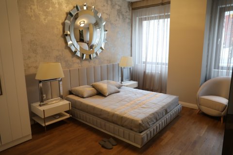 6+1 Apartment in Basaksehir, Turkey No. 13577 10