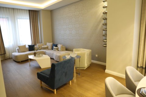 6+1 Apartment in Basaksehir, Turkey No. 13577 4