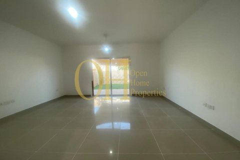 2 bedrooms Townhouse in Al Reef, UAE No. 46528 8