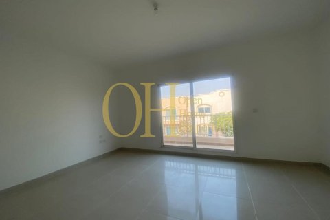 2 bedrooms Townhouse in Al Reef, UAE No. 46528 7