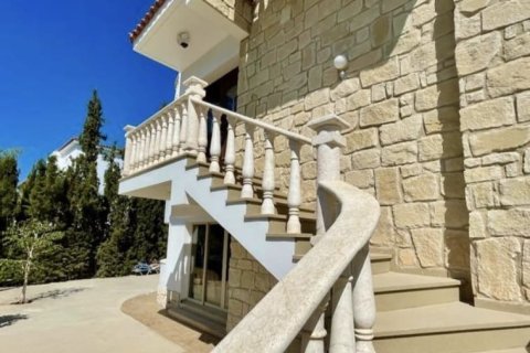 4 dormitorios House en Paphos, Cyprus No. 37180 3