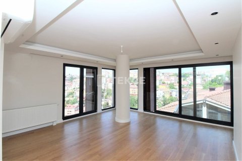 4+1 Apartment in Istanbul, Turkey No. 11215 17