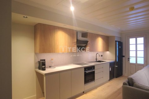 1+1 Appartement à Istanbul, Turkey No. 11240 10