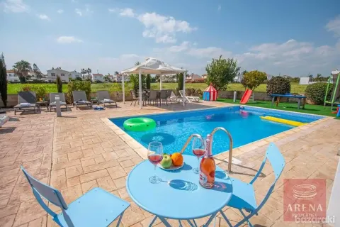 4 bedrooms Villa in Ayia Napa, Cyprus No. 29148 5