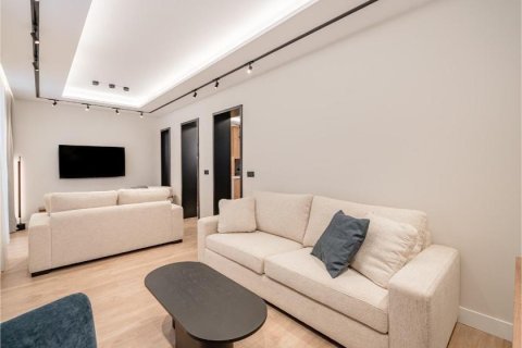 2 dormitorios Apartment en Madrid, Spain No. 27555 15