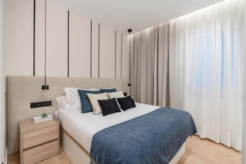 2 bedrooms Apartment in Madrid, Spain No. 27555 30