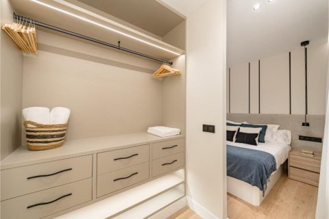 2 dormitorios Apartment en Madrid, Spain No. 27555 27