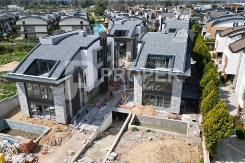 7 habitaciones Villa en Konyaalti, Turkey No. 20980 2