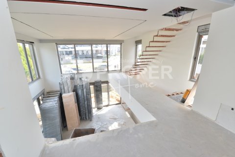 7 habitaciones Villa en Konyaalti, Turkey No. 20980 16