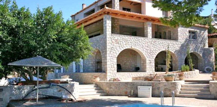 Studio Villa in Peloponnese, Greece No. 49346