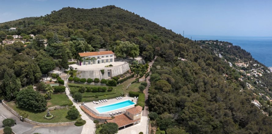 Studio Villa in Villefranche-sur-Mer, France No. 67407