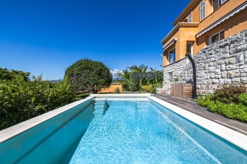 4 bedrooms Villa in Nice, France No. 67408 3