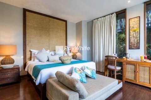 4 bedrooms Villa in Seminyak, Indonesia No. 22926 13