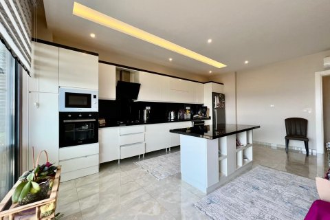 5+1 Apartment in Kargicak, Turkey No. 13937 3