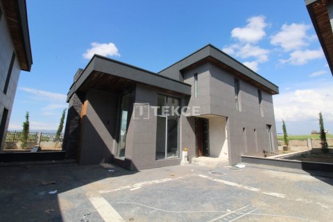 4+1 Villa in Ankara, Turkey No. 14013 21