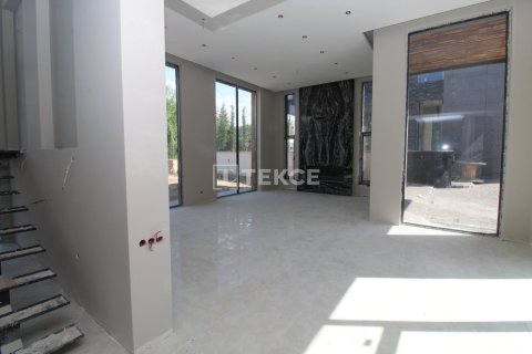 4+1 Villa in Ankara, Turkey No. 14013 16