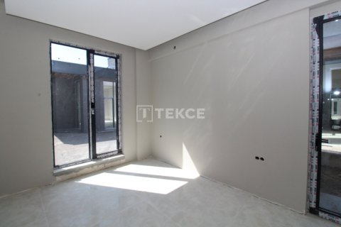 4+1 Villa in Ankara, Turkey No. 14013 12