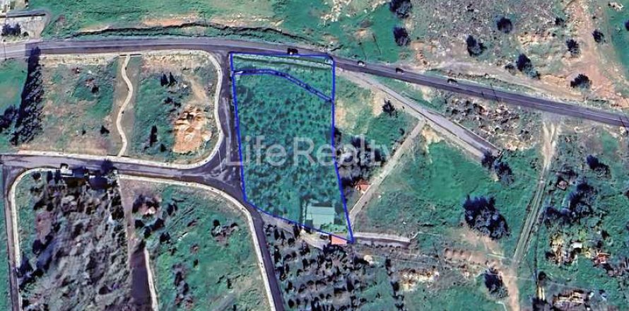 4683m² Land in Kato Polemidia, Cyprus No. 66028