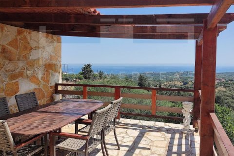 3 bedrooms Villa in Chania, Greece No. 24345 2