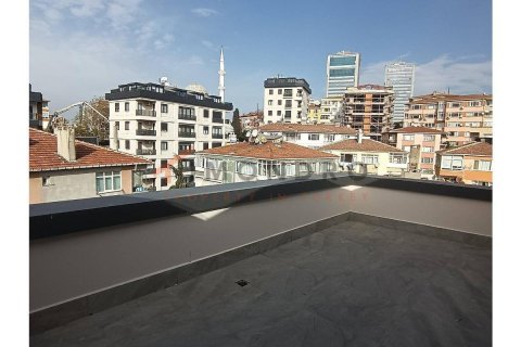 5+1 Apartment en Besiktas, Turkey No. 17419 14