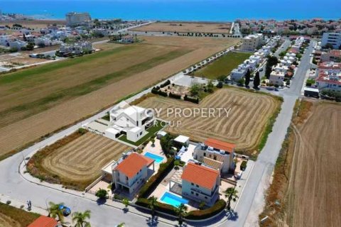 4 dormitorios House en Larnaca, Cyprus No. 39622 5