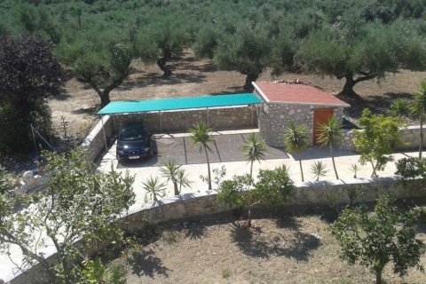 4 bedrooms Villa in Zakynthos, Greece No. 28129 11