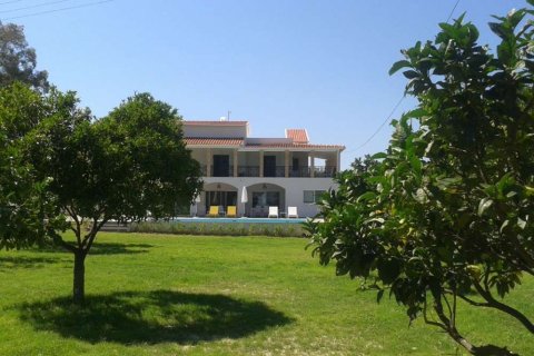 4 bedrooms Villa in Zakynthos, Greece No. 28129 3