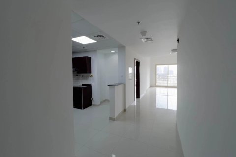 2 bedrooms Apartment in Dubai, UAE No. 7541 3