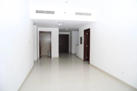 2 bedrooms Apartment in Dubai, UAE No. 7541 10