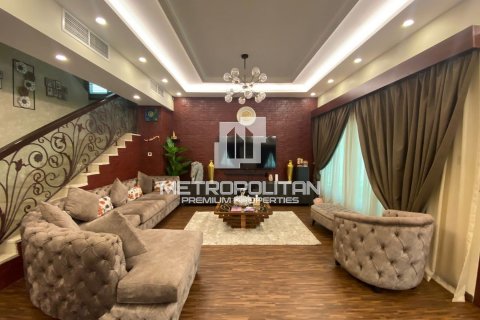 4 bedrooms Villa in Jumeirah Village Circle, UAE No. 7554 15