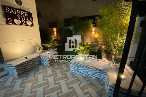 4 bedrooms Villa in Jumeirah Village Circle, UAE No. 7554 16