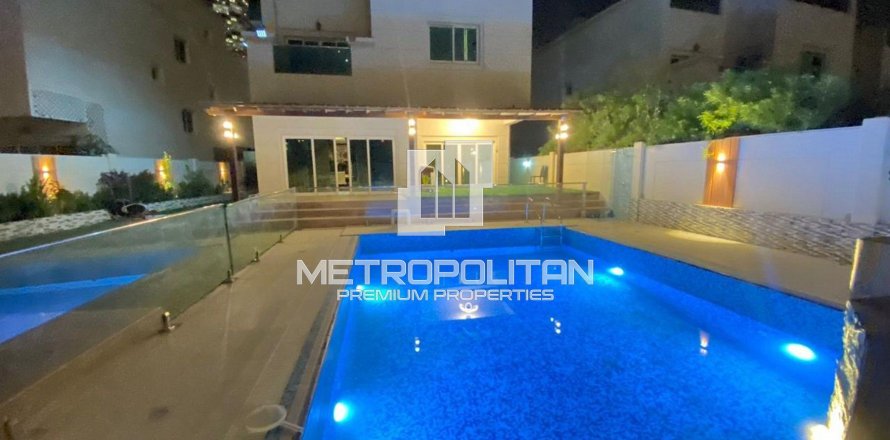 4 bedrooms Villa in Jumeirah Village Circle, UAE No. 7554